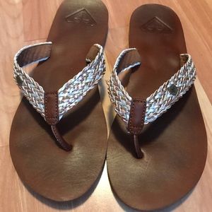 Roxy sandals